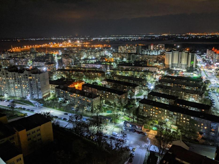 Видовая Квартира Yaroslavichi-2 Vyšhorod Exteriér fotografie